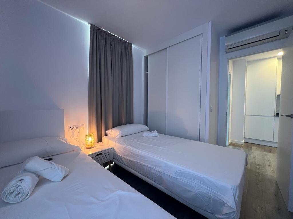 Apartamentos Aurea Pal 8 Y Gran Atenea Esperanto 5 Benidorm Buitenkant foto